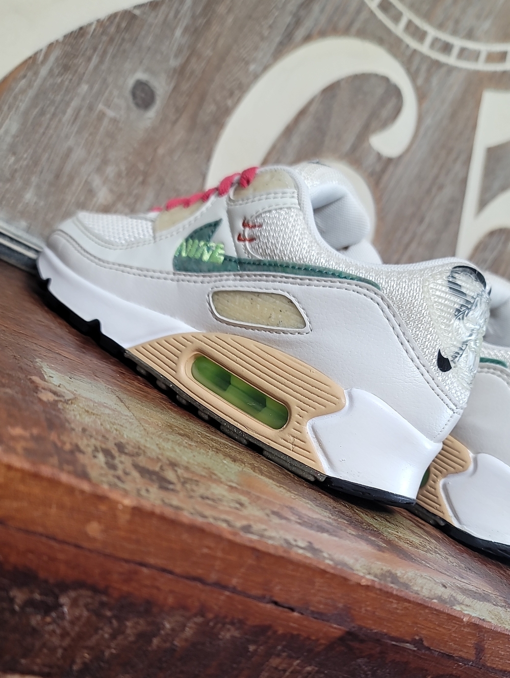 Nike Air Max 90 (Special Edition) 'Summit White Neptune Green' Wmns 7 Great Cond - Picture 9 of 14